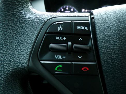 Used 2015 Hyundai Sonata SE FWD image 27
