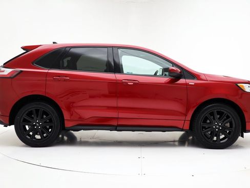 Used 2022 Ford Edge ST-Line AWD/4WD image 3