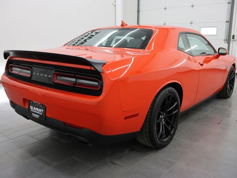 Used 2023 Dodge Challenger SRT Hellcat image 5