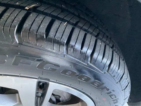 Used 2019 GMC Terrain SLT image 29