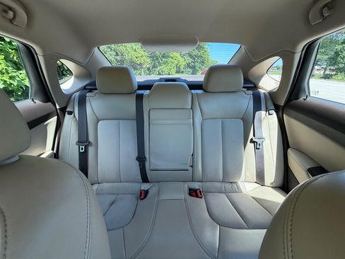 Used 2012 Buick Verano FWD image 11