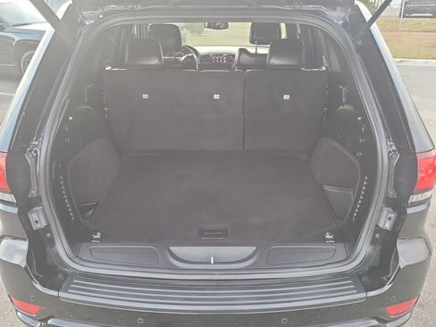 Used 2019 Jeep Grand Cherokee Altitude image 7