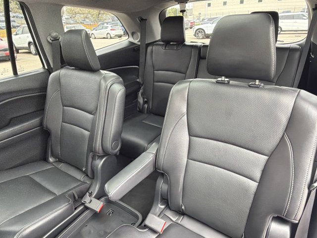 Used 2020 Honda Pilot Elite image 32