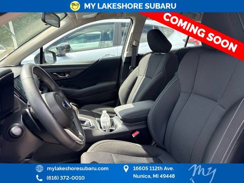 Used 2025 Subaru Legacy Premium AWD/4WD image 11