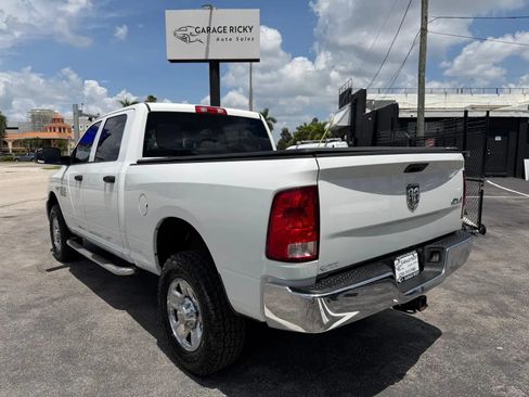 Used 2014 RAM 2500 Tradesman w/ Chrome Appearance Group AWD/4WD image 7