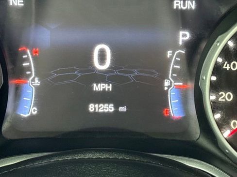 Used 2018 Jeep Compass Limited w/ Navigation Group AWD/4WD image 26