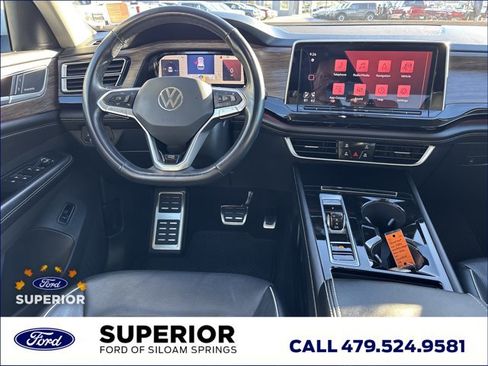 Used 2024 Volkswagen Atlas SEL Premium R-Line image 20