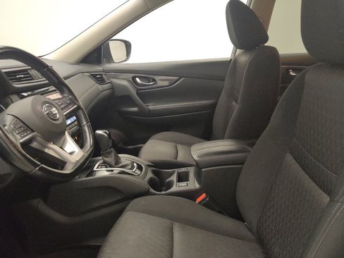Used 2020 Nissan Rogue SV w/ Sun & Sound Touring Package AWD/4WD image 17