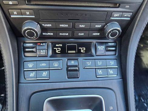 Used 2021 Porsche 718 Boxster GTS image 25