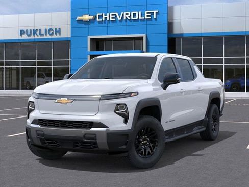 New 2025 Chevrolet Silverado EV LT image 6