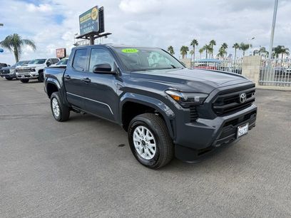 Used 2025 Toyota Tacoma SR