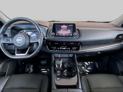 Used 2021 Nissan Rogue SL FWD image 16