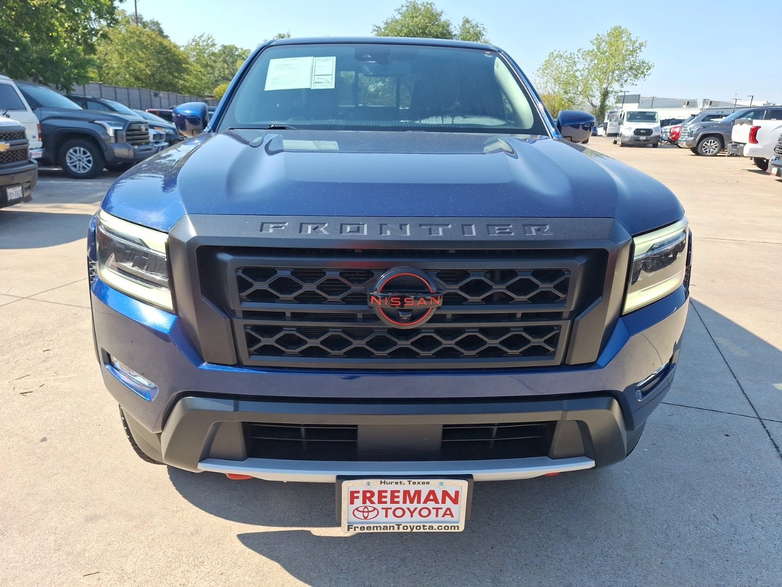 Used 2023 Nissan Frontier Pro-X w/ Pro-X Premium Package RWD image 9