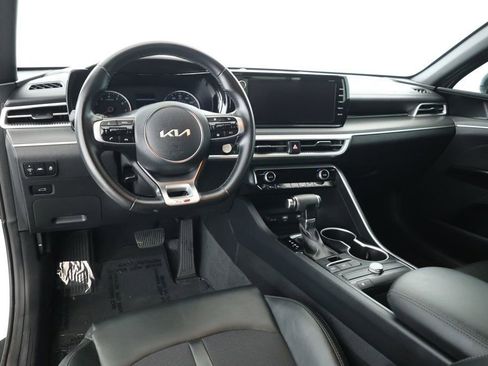 Used 2022 Kia K5 GT-Line image 10