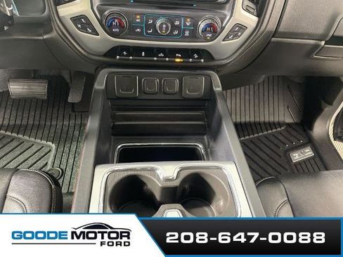 Used 2018 GMC Sierra 1500 SLT w/ SLT Premium Package image 17