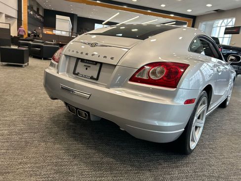Used 2007 Chrysler Crossfire Limited image 16