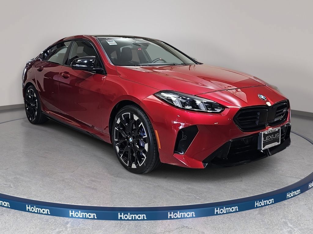 Used 2025 BMW M235i xDrive w/ Premium Package AWD/4WD image 4