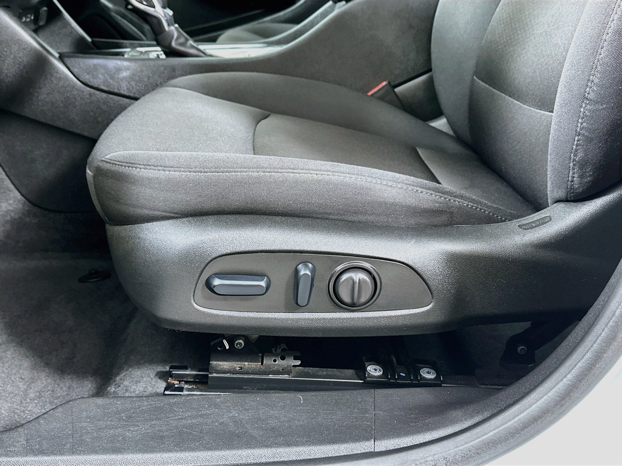 Used 2024 Chevrolet Malibu LT FWD image 18