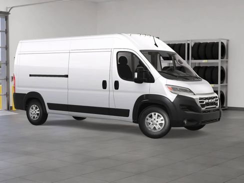 New 2024 RAM ProMaster 2500 w/ Quick Order Package 22G SLT image 7