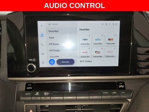 Used 2025 Toyota Camry LE image 19