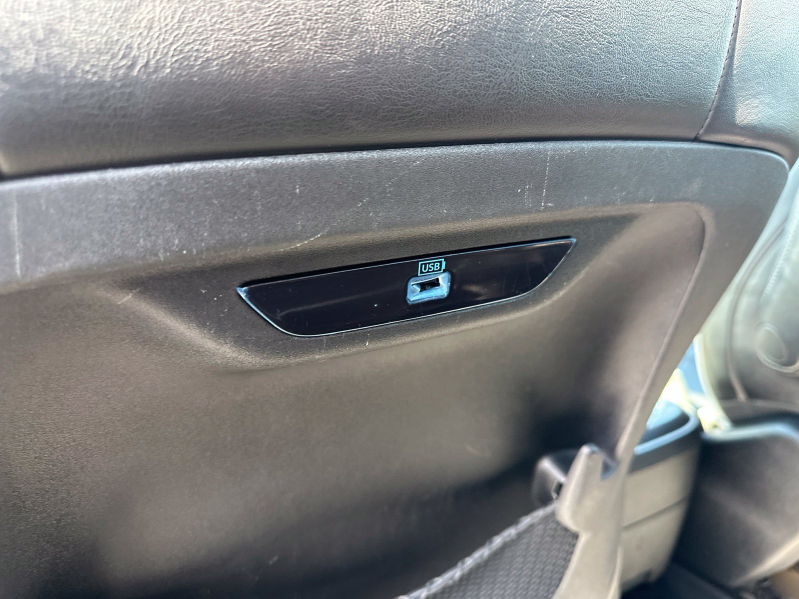 Used 2019 Chrysler Pacifica Limited FWD image 25