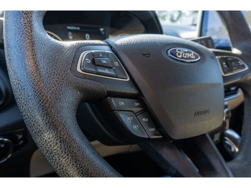 Used 2021 Ford EcoSport SE w/ SE Convenience Package image 25