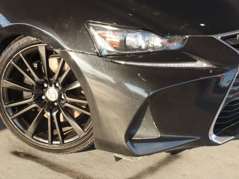 Used 2018 Lexus IS 300 w/ Accessory Package 2 image 5