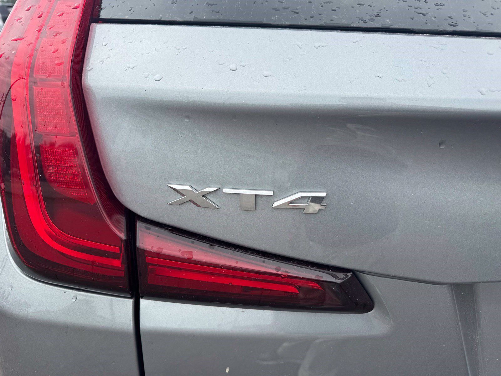Used 2025 Cadillac XT4 Premium Luxury AWD/4WD image 11