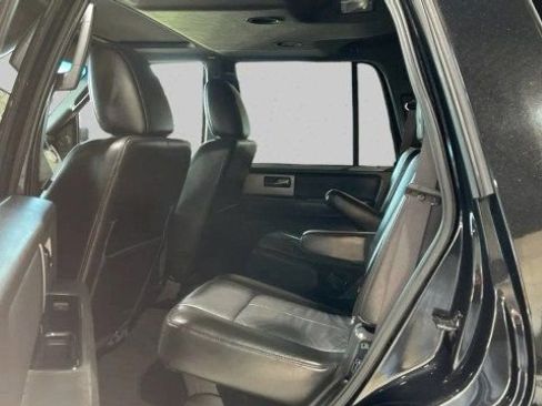 Used 2013 Ford Expedition Limited image 12