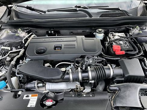 Used 2021 Honda Accord Touring image 22