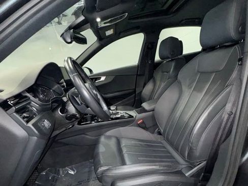 Used 2021 Audi A4 2.0T Premium w/ Convenience Package image 14