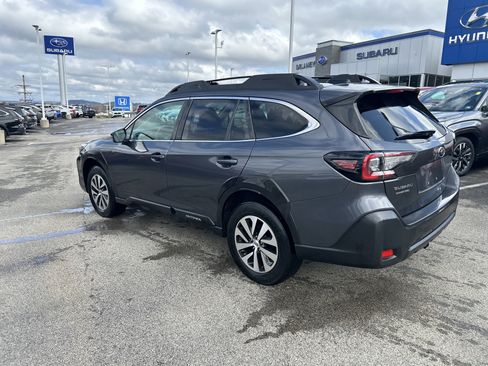 Certified 2023 Subaru Outback Premium image 16