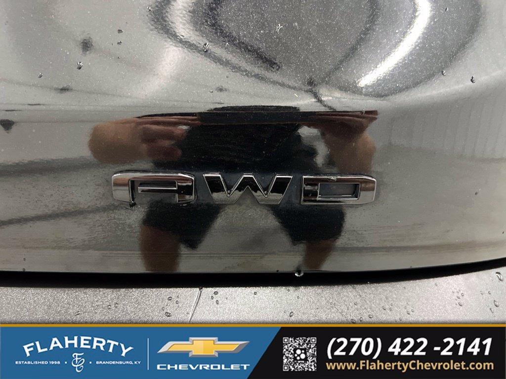 Used 2023 GMC Acadia SLE w/ Driver Convenience Package AWD/4WD image 19