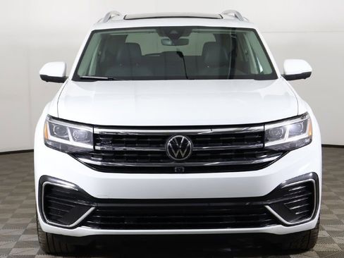 Used 2021 Volkswagen Atlas SEL Premium image 18