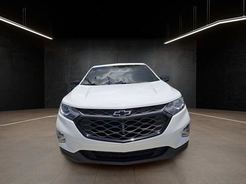 Used 2019 Chevrolet Equinox LT FWD image 2