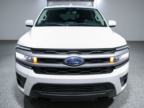 Used 2022 Ford Expedition Max XLT AWD/4WD image 4