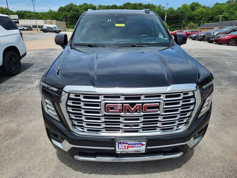 Used 2025 GMC Yukon Denali AWD/4WD image 28
