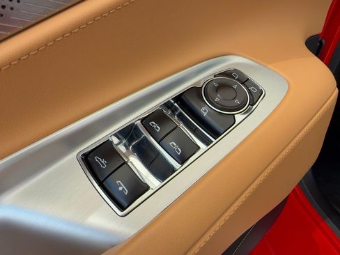 Used 2026 Chevrolet Corvette Z06 RWD image 15