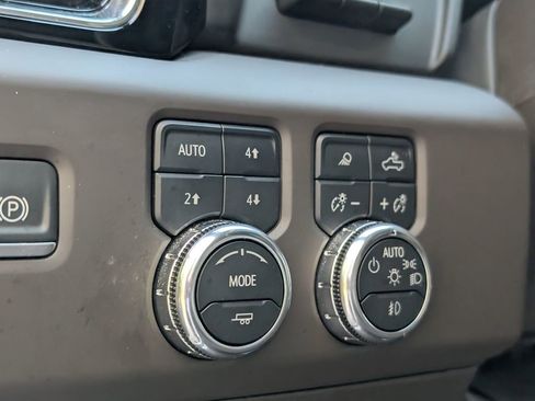 Used 2025 GMC Sierra 2500 Denali w/ Denali Reserve Package image 33