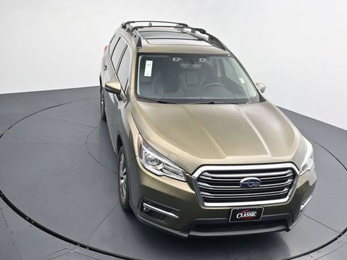 Used 2022 Subaru Ascent Limited w/ Technology Package AWD/4WD image 10