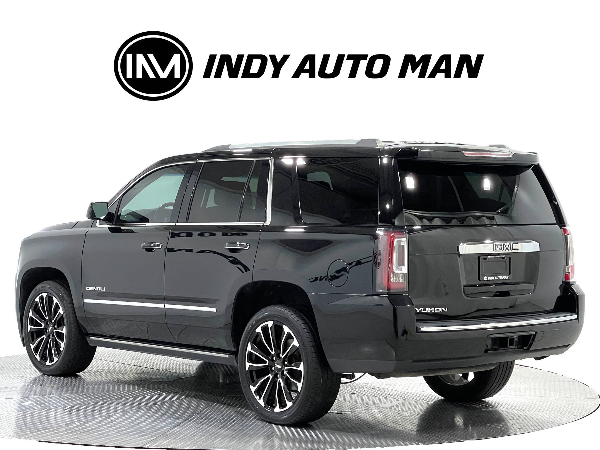 Used 2020 GMC Yukon Denali w/ Denali Premium Package AWD/4WD image 6