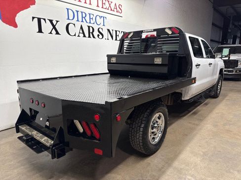 Used 2018 Chevrolet Silverado 2500 W/T w/ WT Convenience Package AWD/4WD image 7
