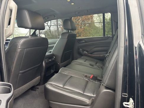 Used 2019 GMC Yukon XL SLT image 12