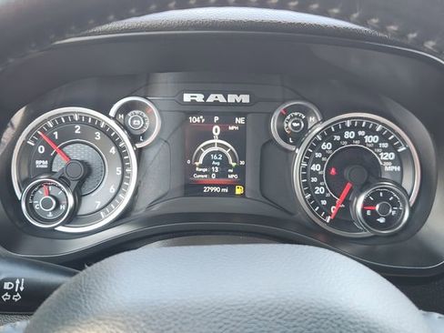 Used 2024 RAM 1500 Lone Star image 17