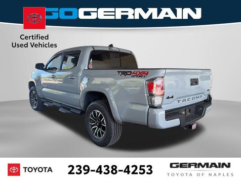 Used 2021 Toyota Tacoma TRD Sport AWD/4WD image 4
