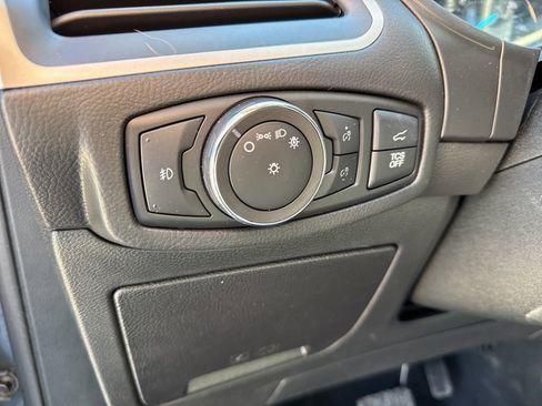 Used 2022 Ford Edge SEL w/ Convenience Package image 25