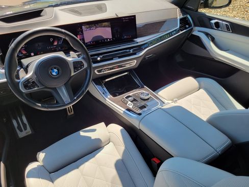 Used 2024 BMW X5 xDrive40i w/ Executive Package AWD/4WD image 26
