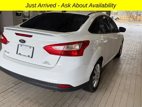 Used 2014 Ford Focus SE image 9