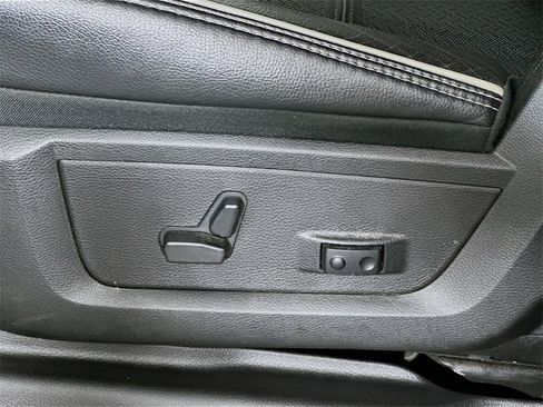 Used 2024 RAM 2500 Laramie image 22