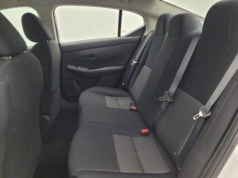 Used 2024 Nissan Sentra SV FWD image 18